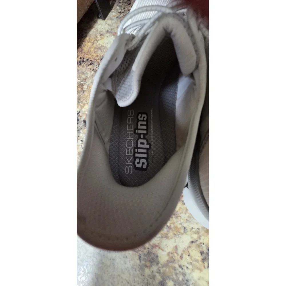 sketcher's slip ins mens 11.5 Glide Step, Walking,